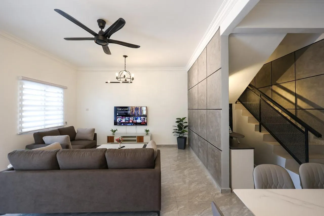 Micasa Homestay ايبوه بيت للعطل