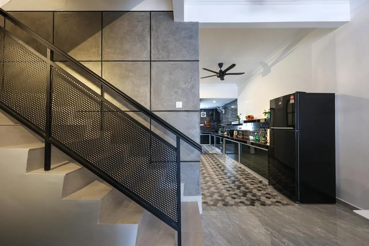 Micasa Homestay ايبوه